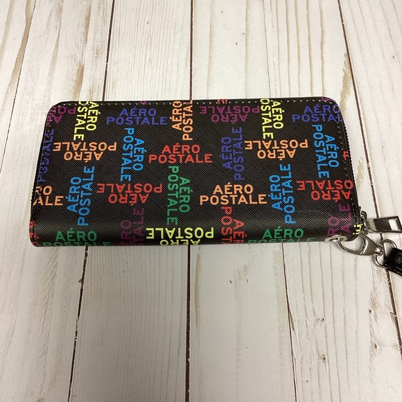 BOGO Aeropostale Black and Multi Wallet - Picture 2 of 8